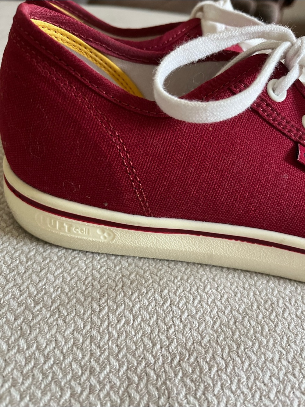 Keen Women's Red Elsa Lite Casual Trainer Canvas Sneakers Size 11 - Picture 5 of 10